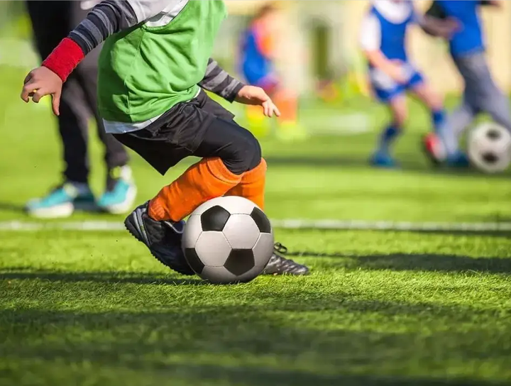 NBA球星因伤退队，最大顶薪合同引发争议.